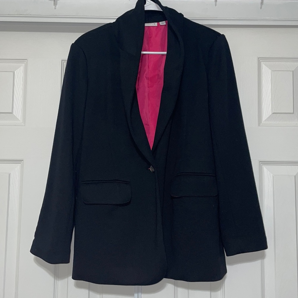 Never wear, thrifted